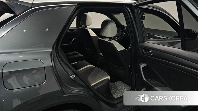 Volkswagen T-Roc 2021 Серый из Кореи, фото 2