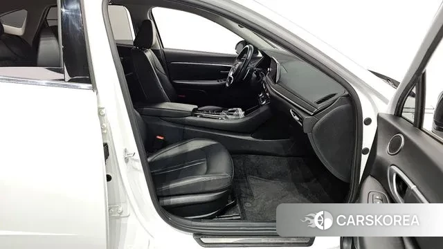 Hyundai Sonata (DN8) 2020 Белый из Кореи, фото 2