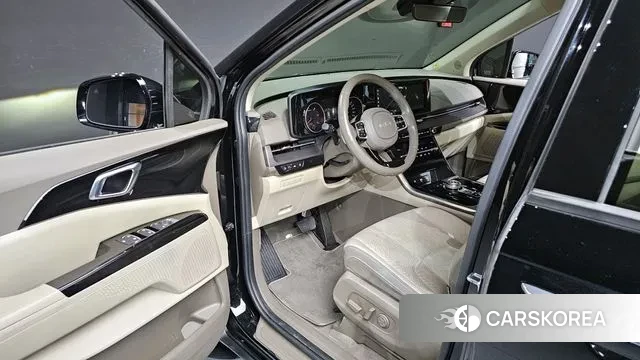 Kia Carnival 4th generation 2022 Черный из Кореи, фото 2