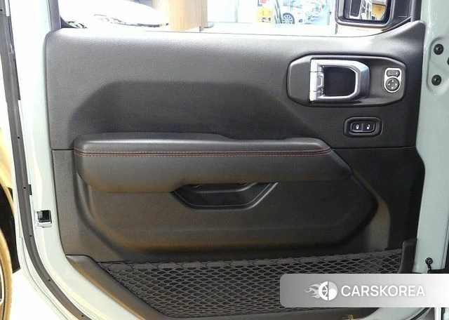 Jeep Wrangler (JL) 2023 Серебристо-серый из Кореи, фото 2