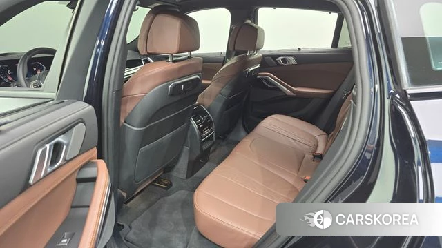 BMW X6 (G06) 2025 Черный из Кореи, фото 2