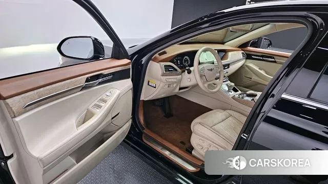 Genesis G90 2021 Черный из Кореи, фото 2