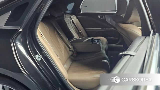 Kia K8 Hybrid 2023 Черный из Кореи, фото 2