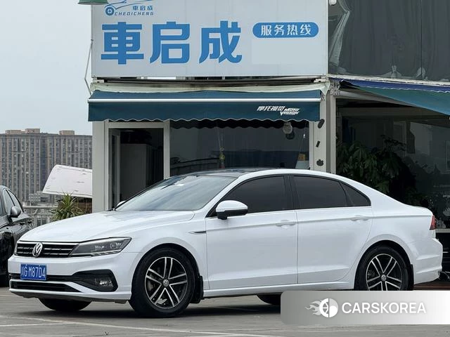 Volkswagen Lingdu 2022 Белый из Китая, фото 2