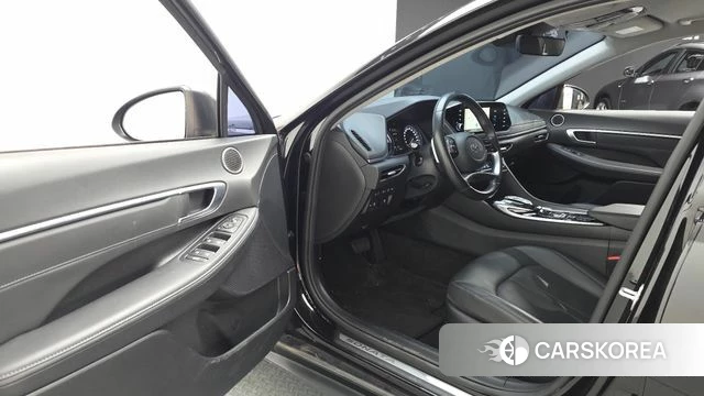 Hyundai Sonata Hybrid (DN8) 2021 Черный из Кореи, фото 2