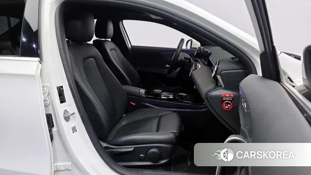 Mercedes-Benz A-Class W177 2020 Белый из Кореи, фото 2