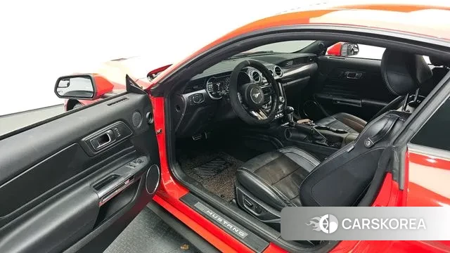 Ford Mustang 2020 Красный из Кореи, фото 2