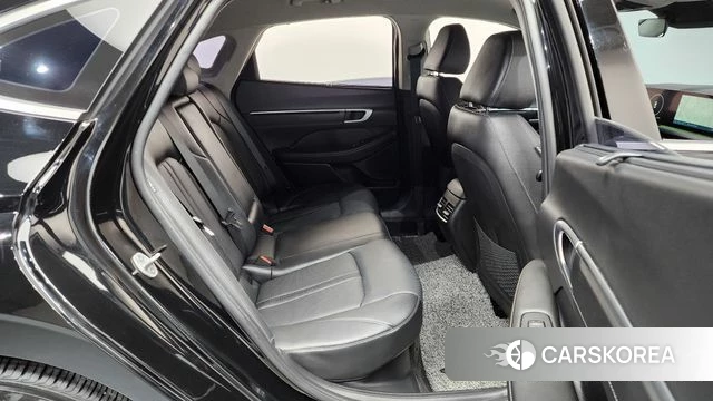 Hyundai Sonata D Edge Hybrid (DN8) 2023 Черный из Кореи, фото 2