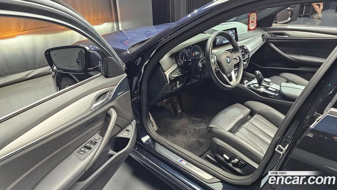 BMW 5 Series (G30) id 1798898 из Кореи 2