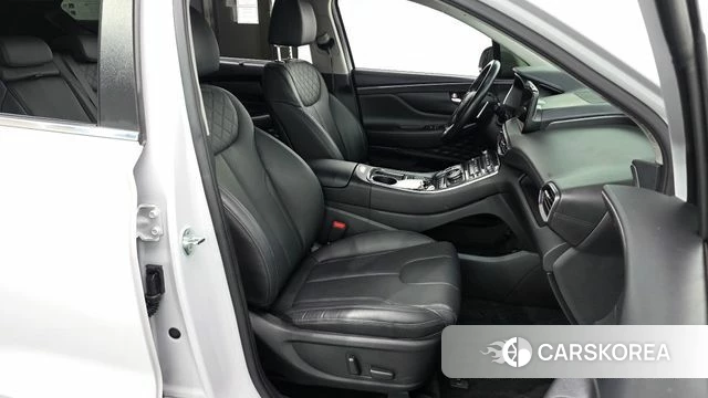 Hyundai The New Santa Fe 2022 Белый из Кореи, фото 2