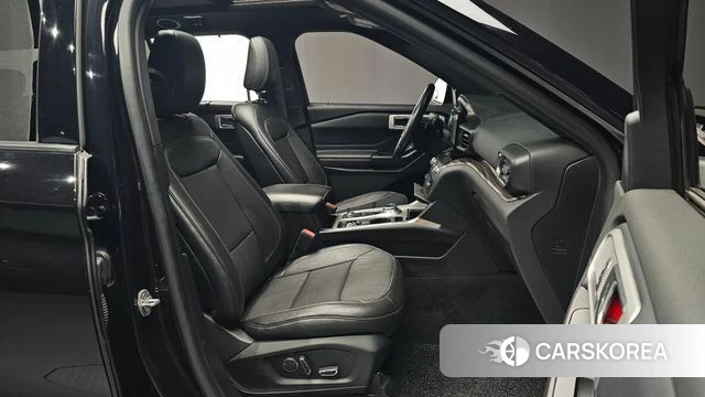 Ford Explorer 6th Generation 2020 Черный из Кореи, фото 2