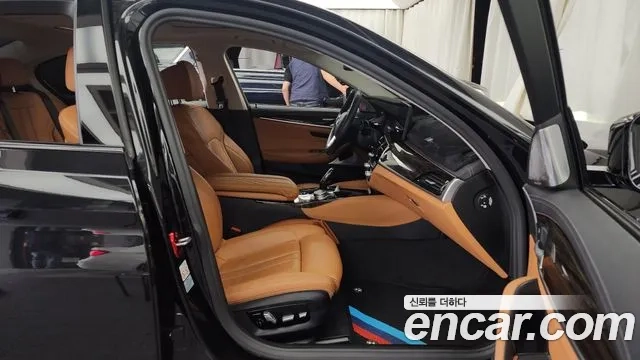 BMW 5 Series (G30) 2020 Черный из Кореи, фото 2