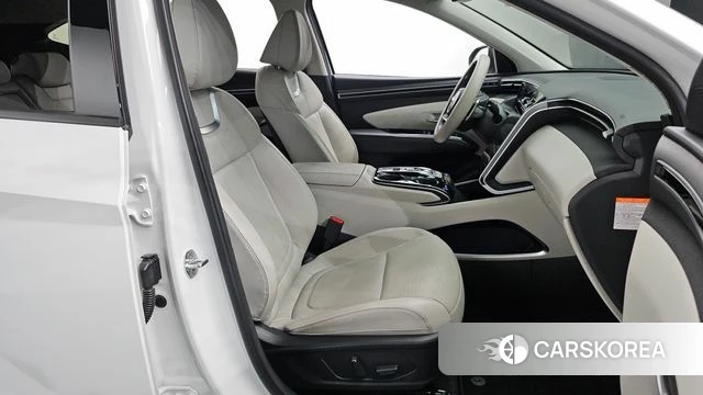 Hyundai Tucson Hybrid (NX4) 2020 Белый из Кореи, фото 2