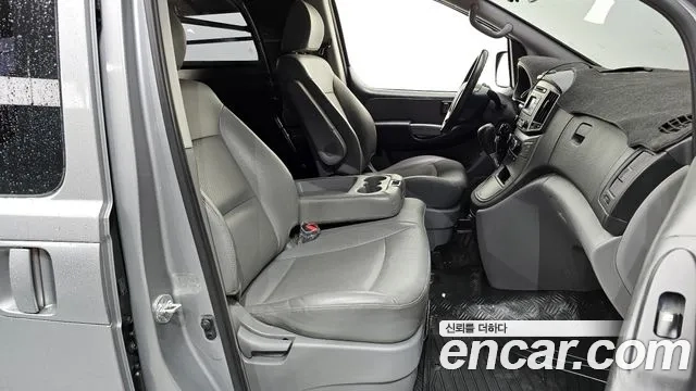 Hyundai The New Grand Starex 2019 Серебристо-серый из Кореи, фото 2