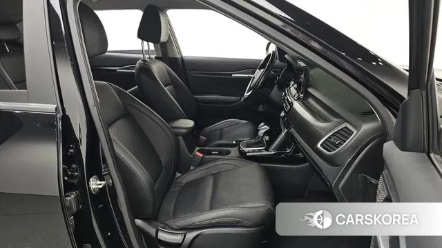 Kia Seltos 2021 Черный из Кореи, фото 2