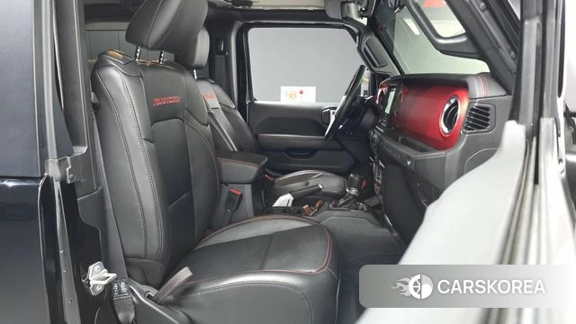 Jeep Wrangler (JL) 2022 Черный из Кореи, фото 2