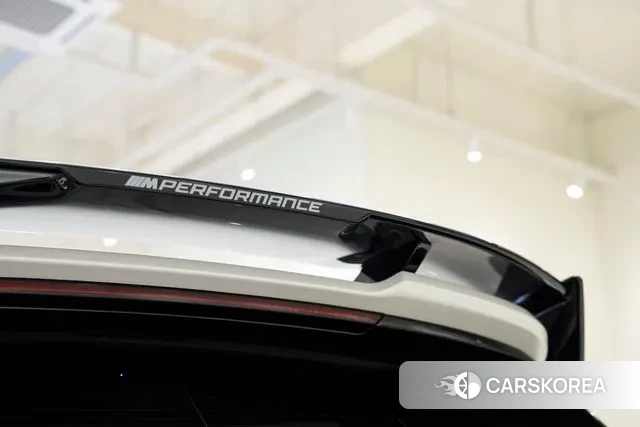 BMW 1 Series (F40) 2024 Белый из Кореи, фото 2