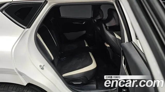 Kia EV6 2022 Белый из Кореи, фото 2