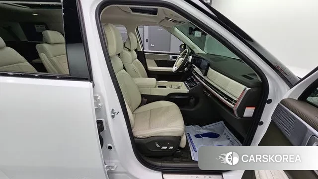 Hyundai Santa Fe (MX5) 2023 Белый из Кореи, фото 2