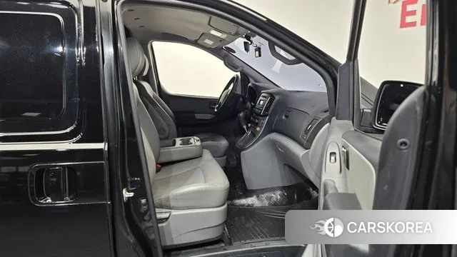 Hyundai The New Grand Starex 2018 Черный из Кореи, фото 2