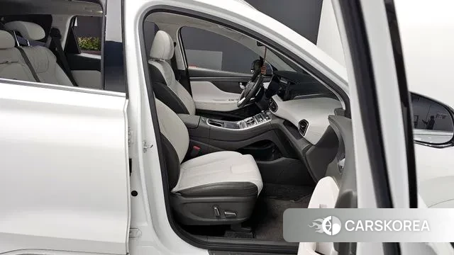 Hyundai The New Santa Fe 2021 Белый из Кореи, фото 2