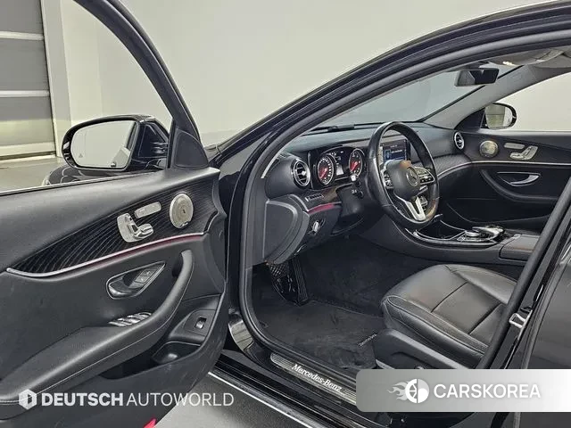 Mercedes-Benz E-Class W213 2018 Черный из Кореи, фото 2