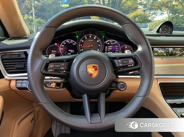 Porsche Panamera (971) 2022 Белый из Кореи, фото 2