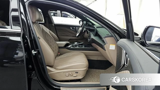 Kia K8 Hybrid 2023 Черный из Кореи, фото 2