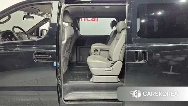 Hyundai The New Grand Starex 2020 Черный из Кореи, фото 2