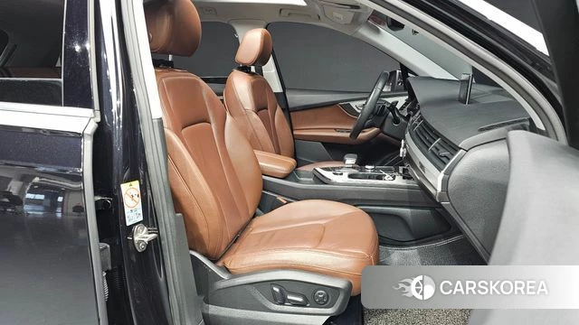 Audi Q7 (4M) 2019 Черный из Кореи, фото 2