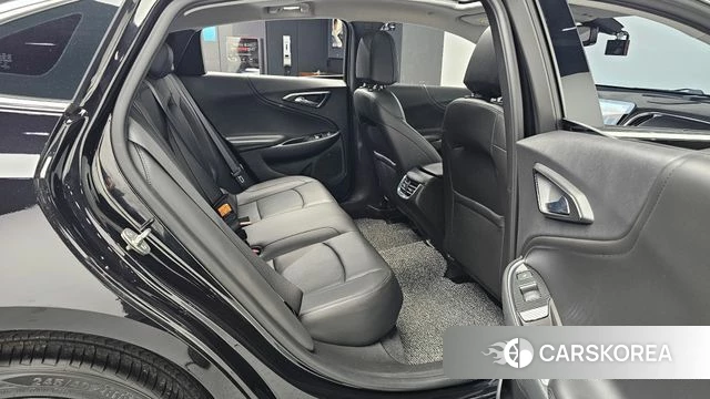 Chevrolet (GM Daewoo) All New Malibu 2018 Черный из Кореи, фото 2