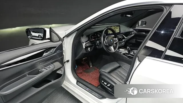 BMW 6 Series GT (G32) 2020 Белый из Кореи, фото 2