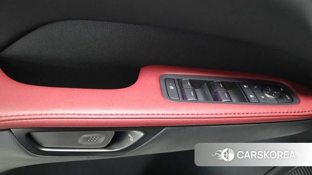 Lexus RX500h 5th generation 2024 Белый из Кореи, фото 2