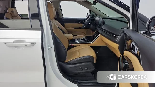 Kia Carnival 4th generation 2022 Белый из Кореи, фото 2