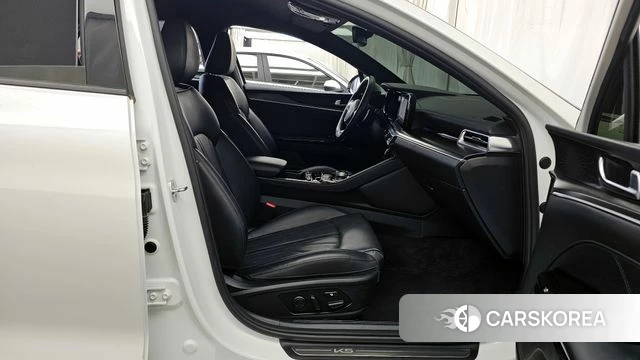 Kia K5 3rd generation 2023 Белый из Кореи, фото 2