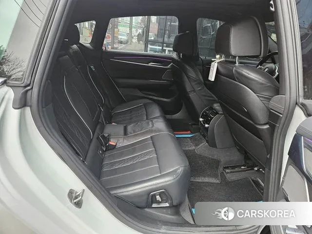 BMW 6 Series GT (G32) 2022 Белый из Кореи, фото 2