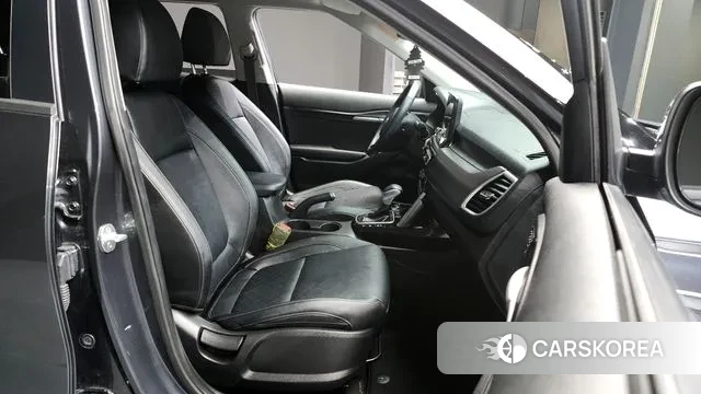 Kia Seltos 2020 Серый из Кореи, фото 2