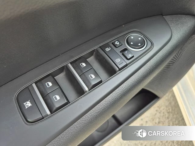 Kia The New K3 2nd generation 2022 Черный из Кореи, фото 2
