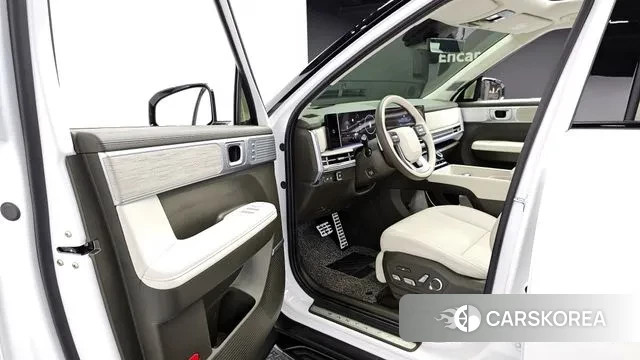 Hyundai Santa Fe (MX5) 2025 Белый из Кореи, фото 2