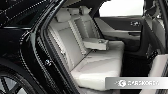 Hyundai Ionic 6 2023 Черный из Кореи, фото 2