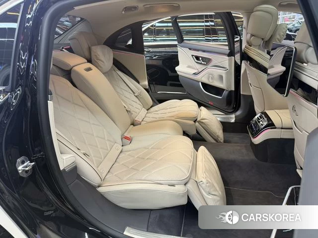 Mercedes-Benz Maybach S-class 2025 Черный из Китая, фото 2