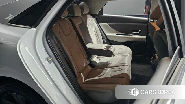 Hyundai Avante (CN7) 2021 Белый из Кореи, фото 2