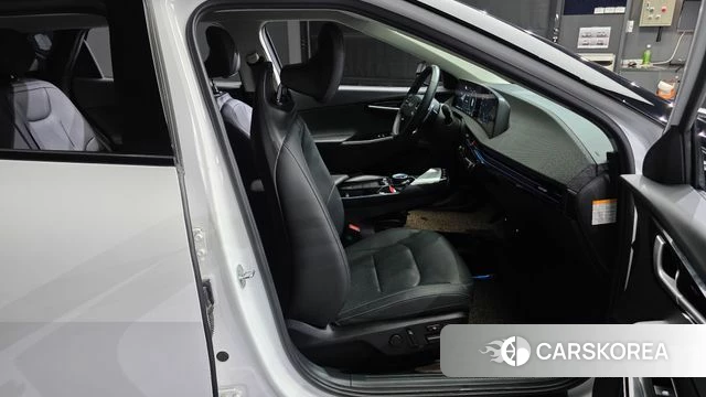 Kia EV6 2024 Белый из Кореи, фото 2