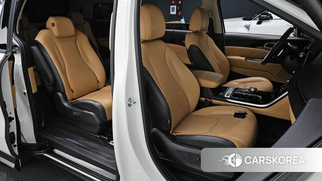 Kia Carnival 4th generation 2021 Белый из Кореи, фото 2