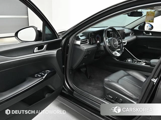 Kia K5 3rd generation 2022 Черный из Кореи, фото 2