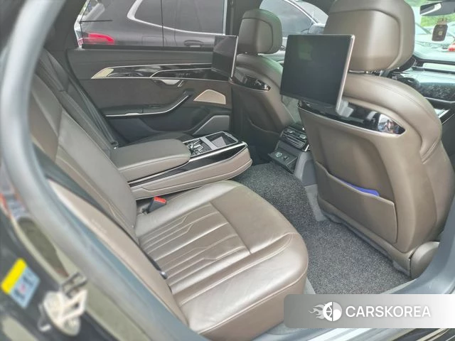 Audi A8 (D5) 2021 Черный из Кореи, фото 2