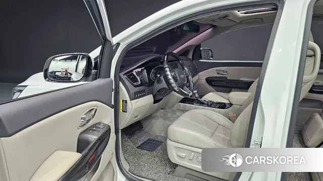 Kia The New Carnival 2018 Белый из Кореи, фото 2