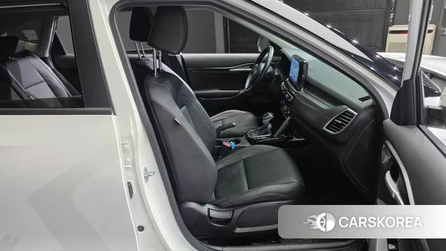 Kia Seltos 2021 Белый из Кореи, фото 2