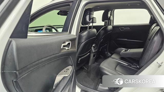 Kia Sportage 5th Generation 2022 Белый из Кореи, фото 2