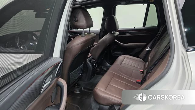 BMW X3 (G01) 2022 Белый из Кореи, фото 2